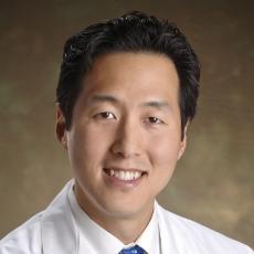 Anthony Youn - Plastic Surgeon/Cosmetic Surgeon